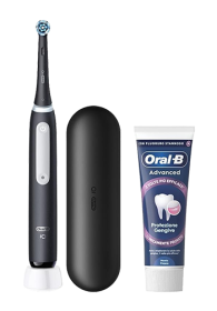 Oral-B iO Series 3 Elektrische Zahnbrste incl. Ersatzkopf, Reiseetui und Zahnpasta Black